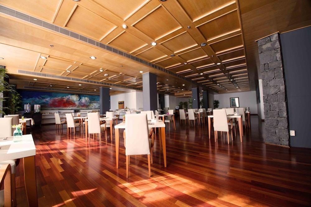 Hotel Escuela Santa Cruz Zewnętrze zdjęcie
